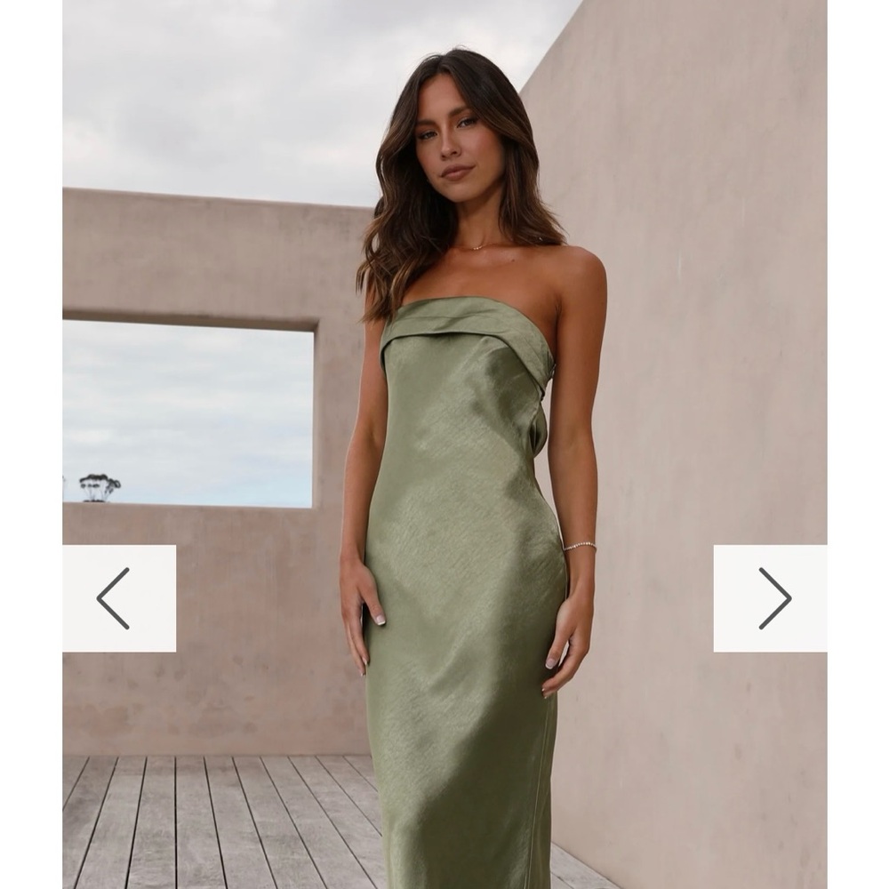 Elegant Olive Green Strapless Dress